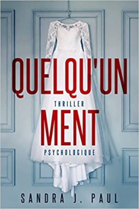 Quelqu'un ment